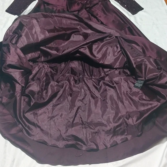 SXCAPE SQUENCE EVENING GROWN size16W - Picture 6 of 14